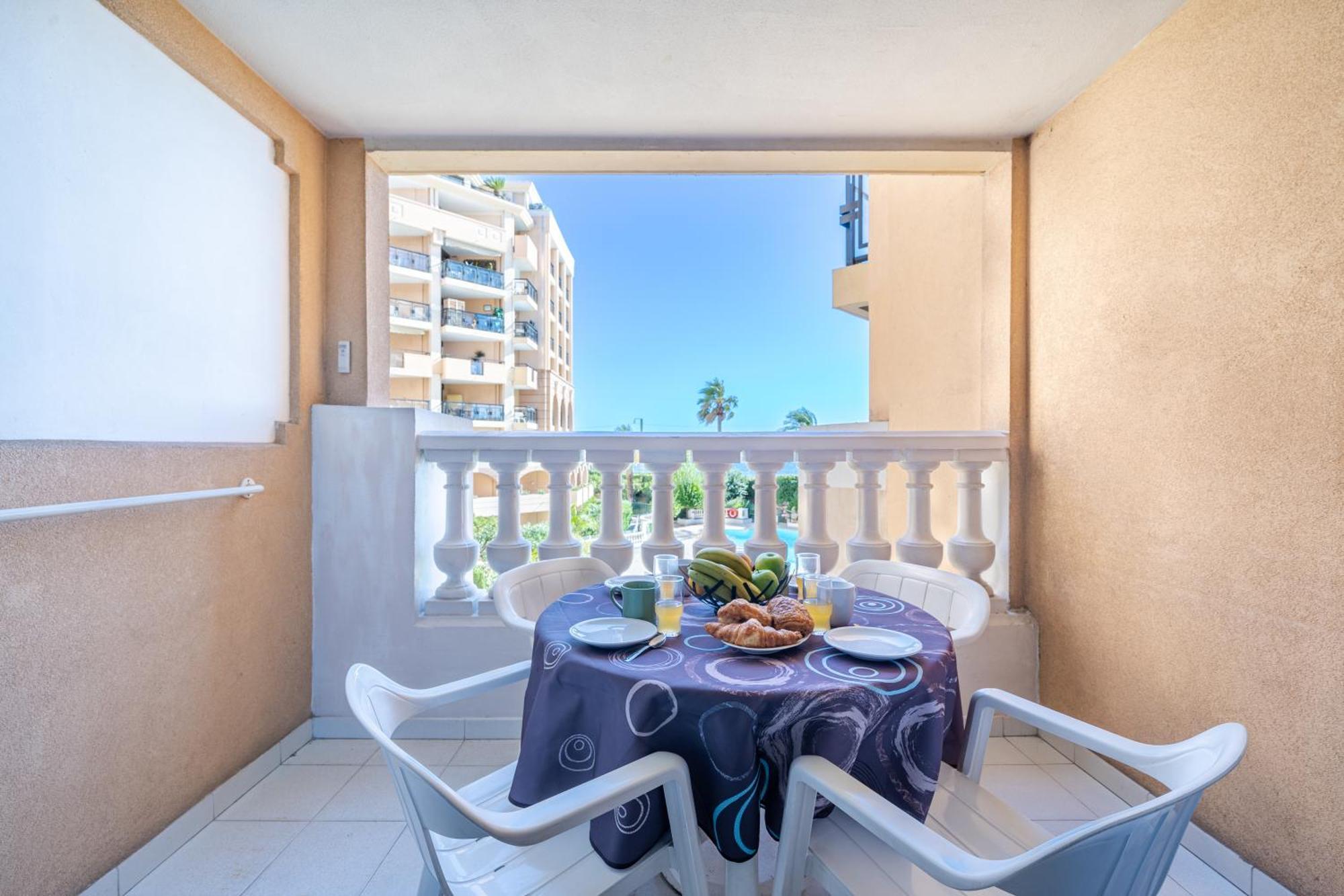 Residence La Palme D'Azur - Cannes Exteriör bild