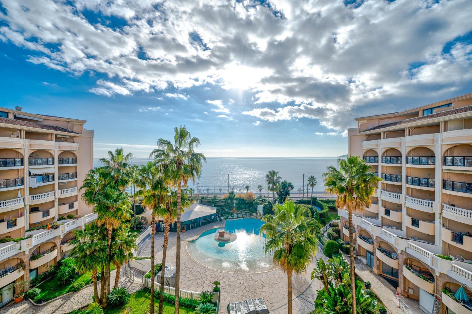 Residence La Palme D'Azur - Cannes Exteriör bild